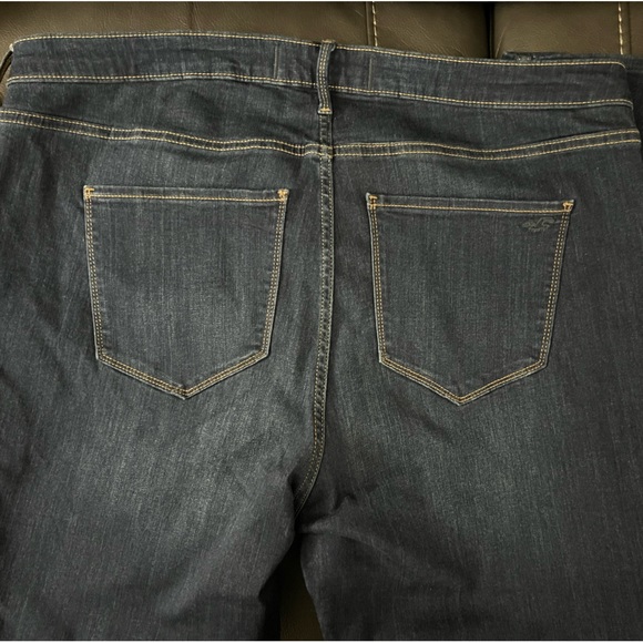 Hollister jeans size 21 regular - Picture 3 of 3